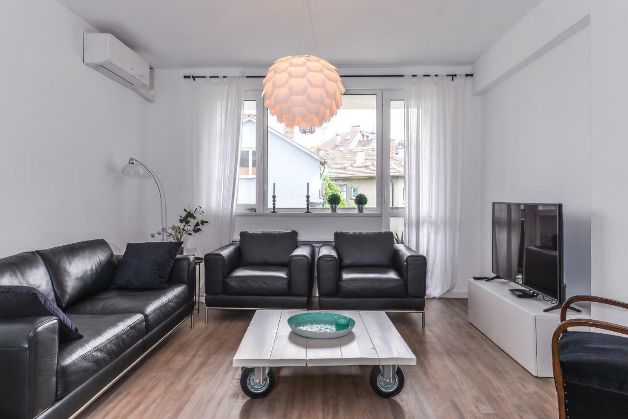 66 Apartment - Stylish Two Bedroom In Lozenets District By Flat Mаnager صوفيا المظهر الخارجي الصورة